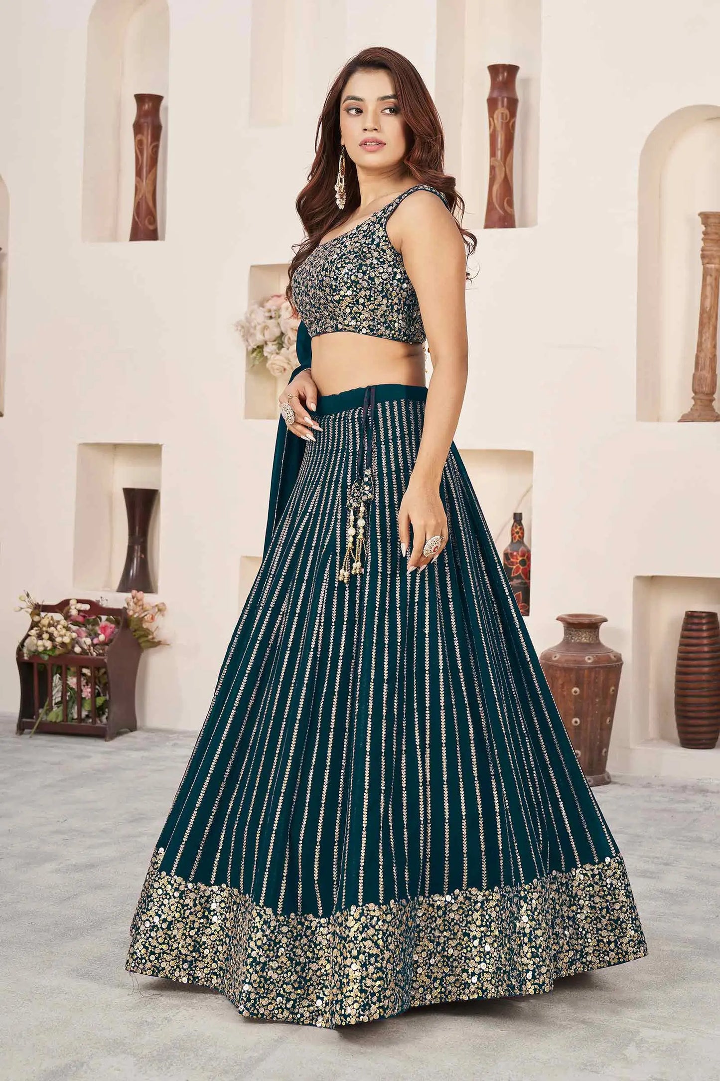 Lehenga Choli Vert Vogue en georgette brodé de sequins et zari
