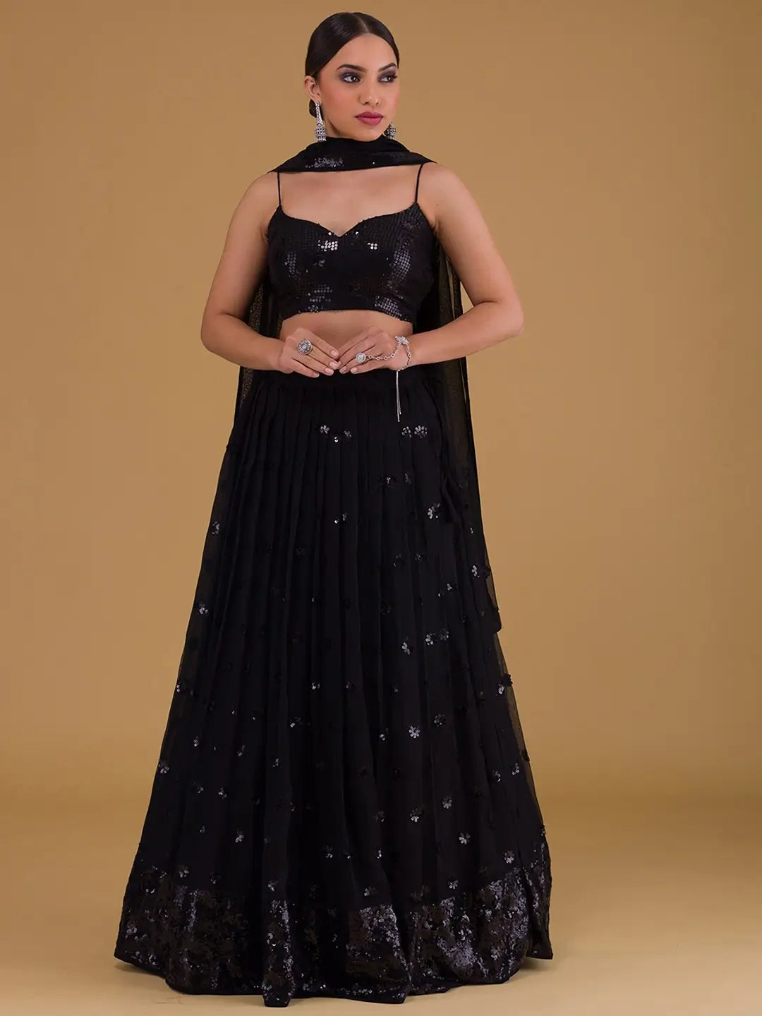 Schwarzer Designer-Abend-Lehenga mit Paillettenstickerei