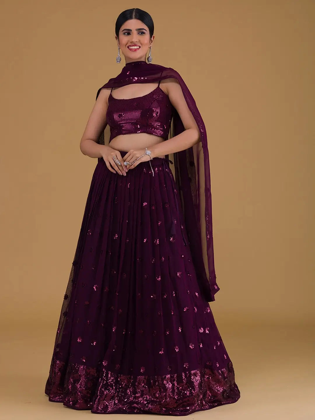 Designer-Abend-Lehenga in Traubenlila mit Pailletten-Stickerei