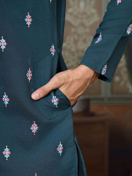 Ensemble Kurta Homme Veste Koti Bleu Canard avec broderies fleurs COLLECTION VINNY