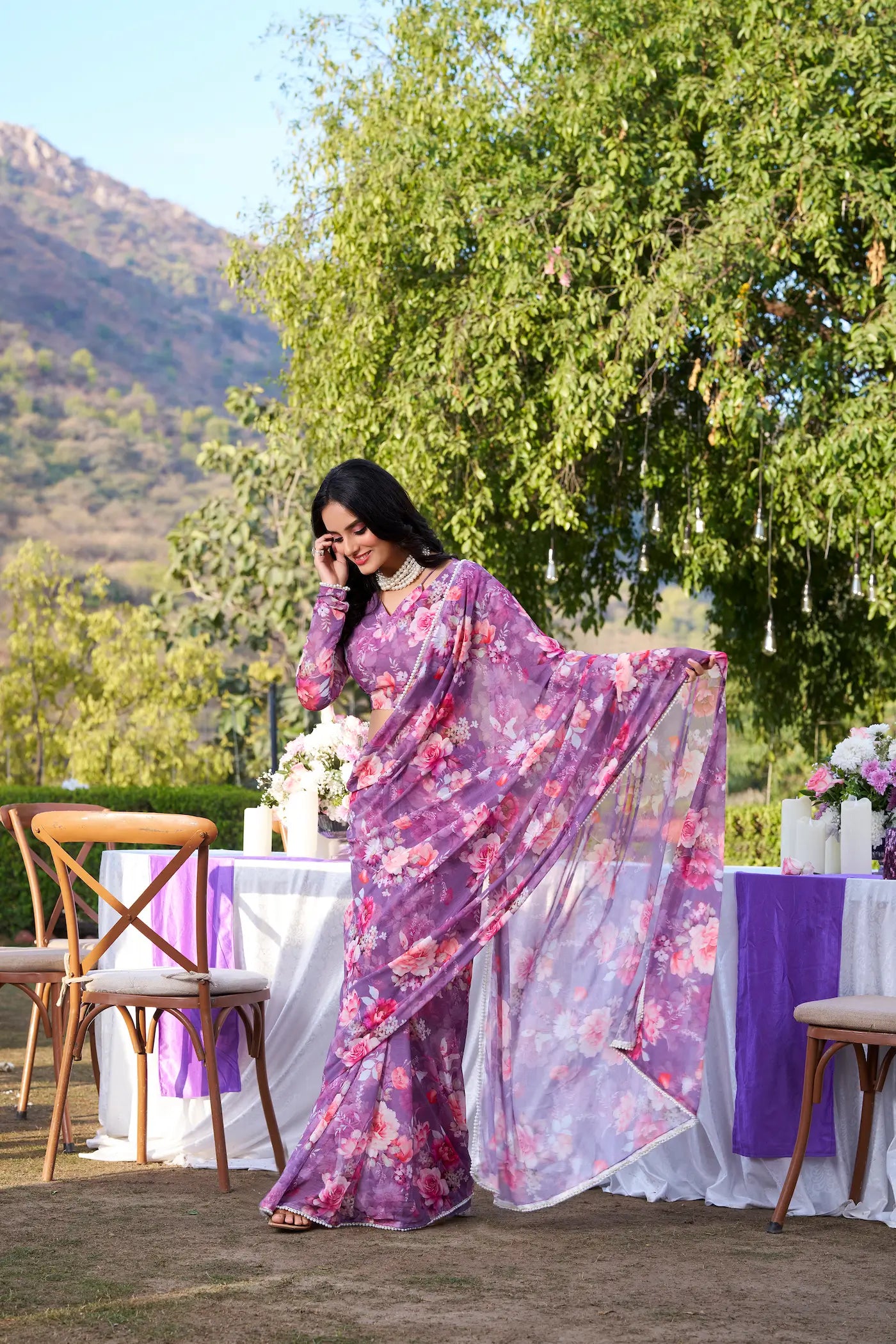 Sari fleuri Marbal Ultra-léger mauve et bordure en dentelle de perles, manches longues COLLECTION KATRINA