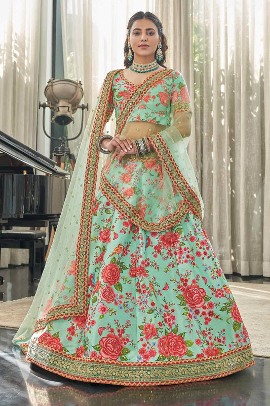 Lehenga en soie artificielle menthe et rouge avec imprimé floral numérique, broderie Dori, sequins et pierres