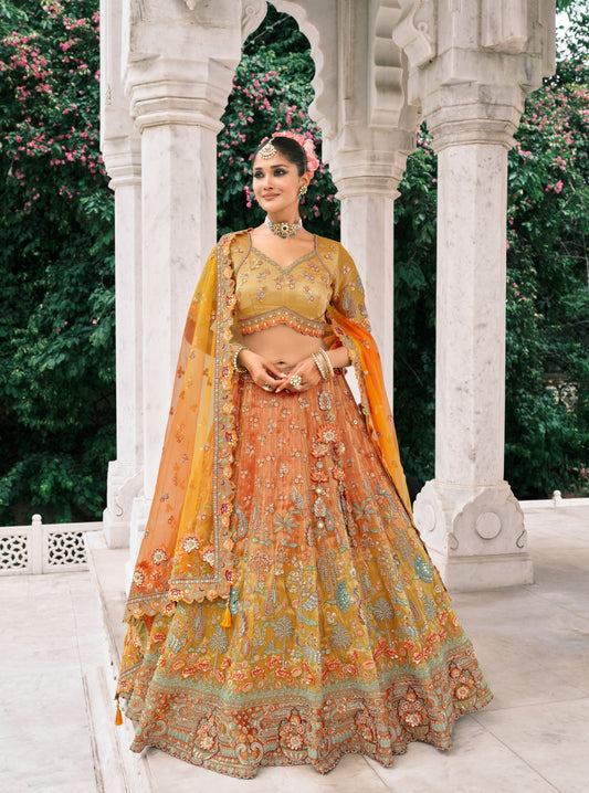 Lehenga de mariée jaune foncé et orange en soie fantaisie avec broderies COLLECTION ESHA