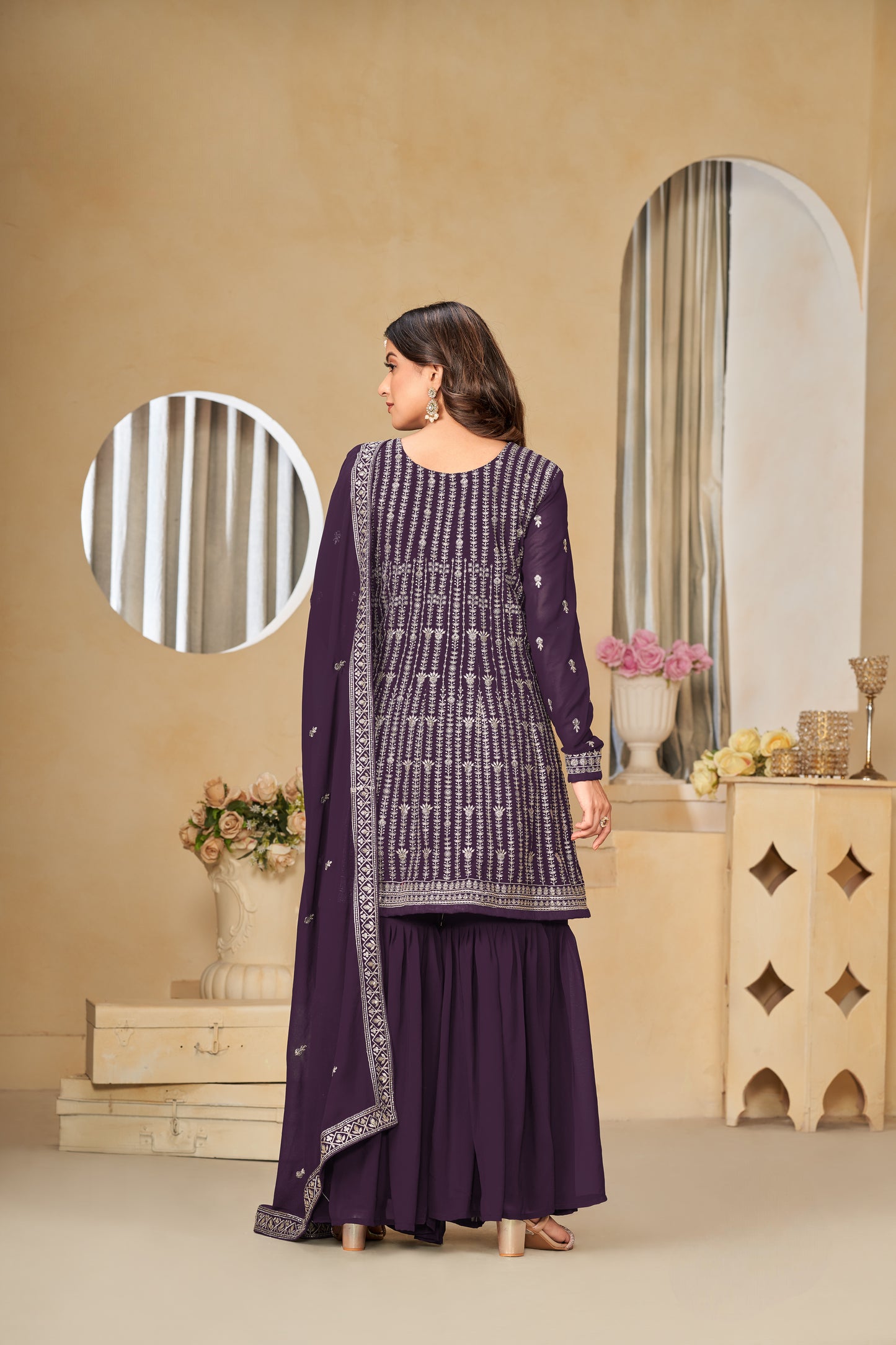 Festliches Salwar-Set aus Georgette-Imitat in Lila und Trauben
