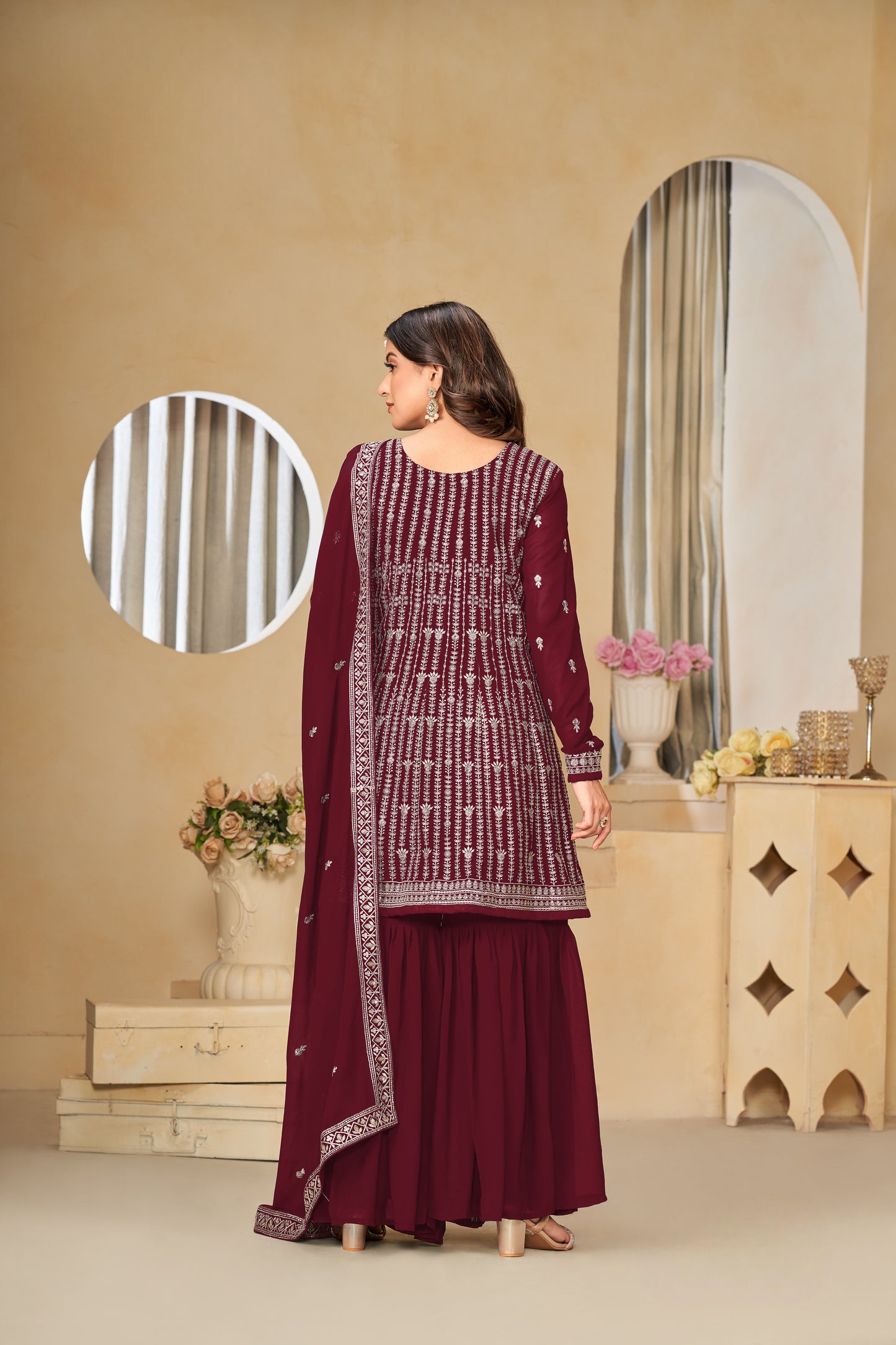 Burgunderrotes festliches Salwar-Set aus Georgette-Imitat