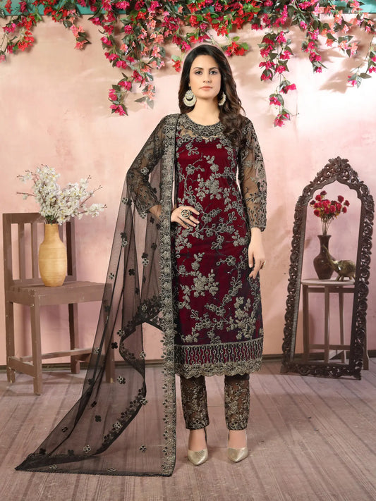 Ensemble salwar en filet marron foncé avec broderie au fil et sequins
