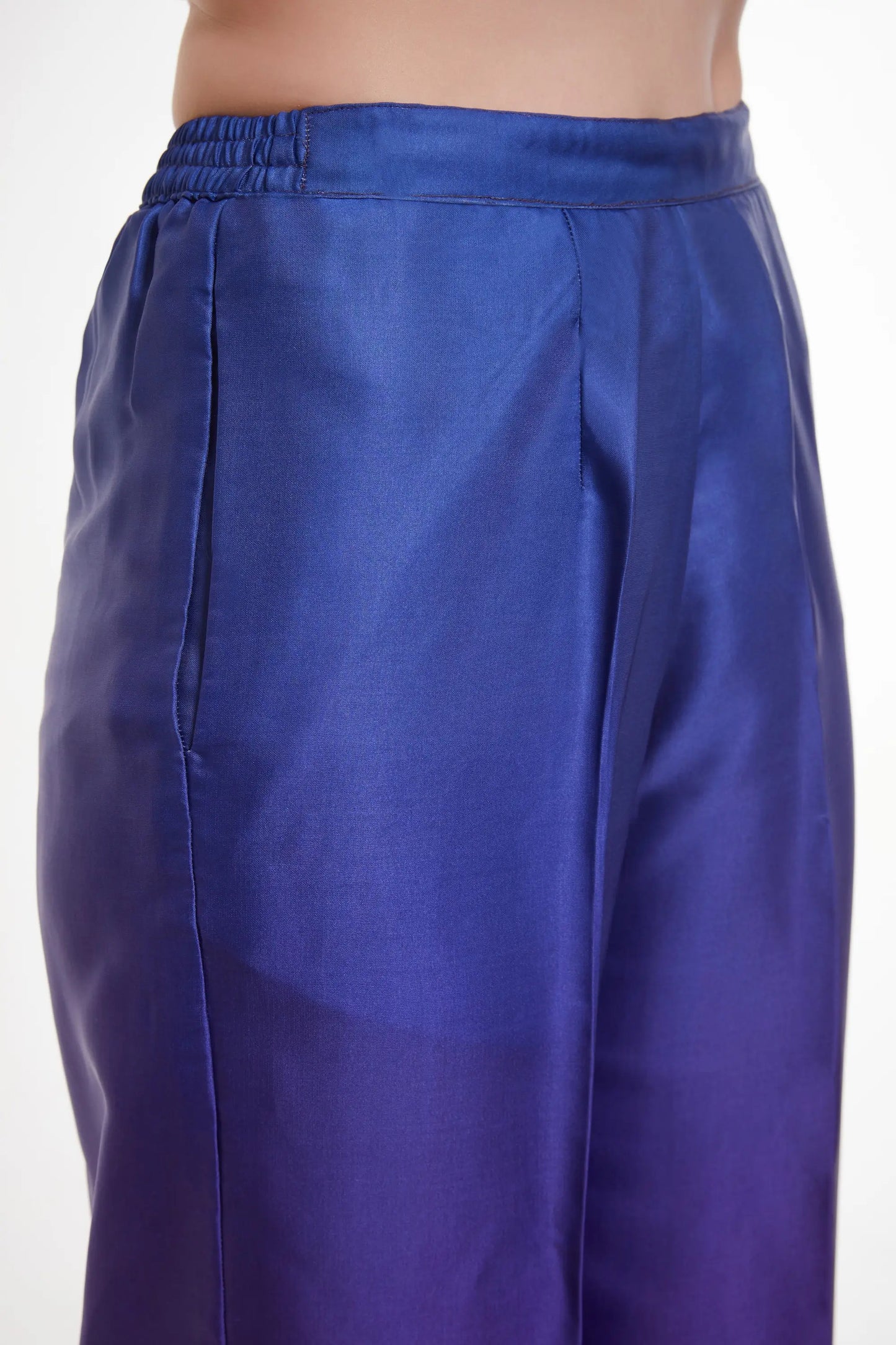 Mehrfarbig bedrucktes Satin-Set