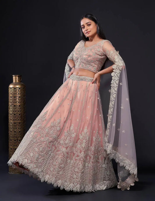 Lehenga Choli Rose Pêche en Tulle – Broderie Dori et Sequins