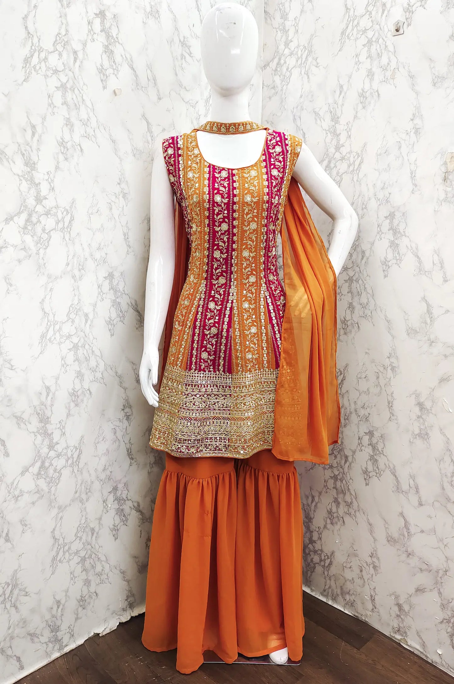 Ensemble Salwar Orange en Georgette | Broderies de Sequins