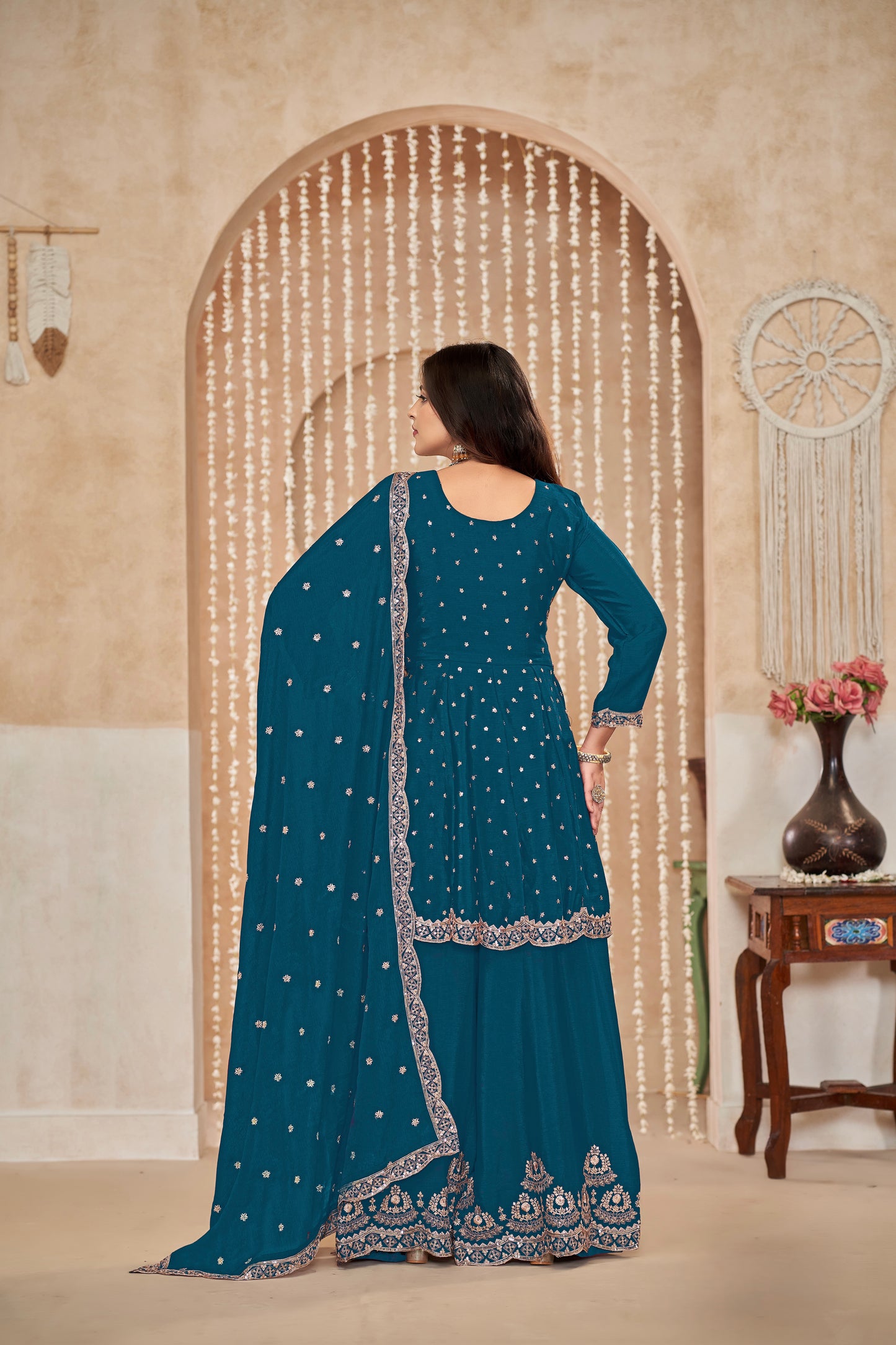 Marineblaues Salwar-Anzug-Set mit Glitzer