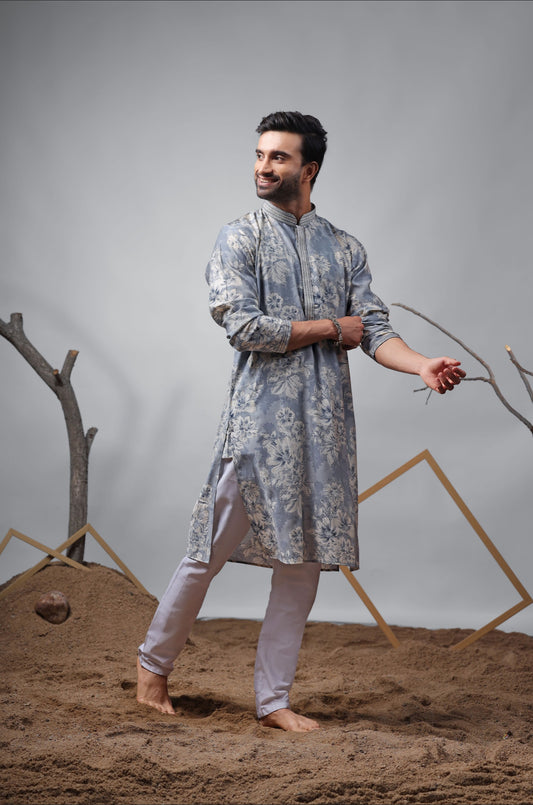 Ensemble Kurta Bleu clair Imprimé Floral doux blanc cassé Design COLLECTION RAJ