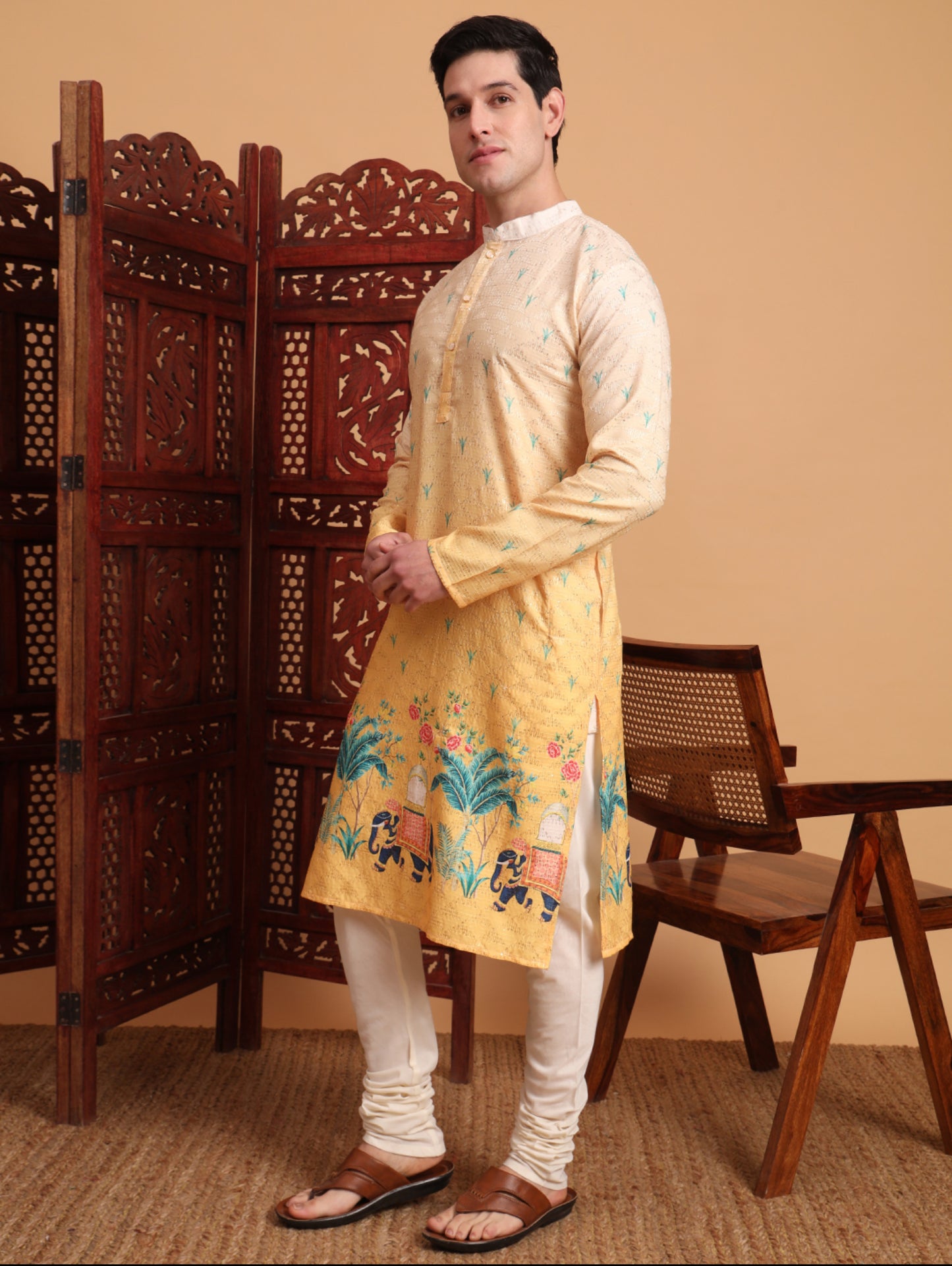 Himmelblaues Kurta mit Spiegelstickerei und Dupatta