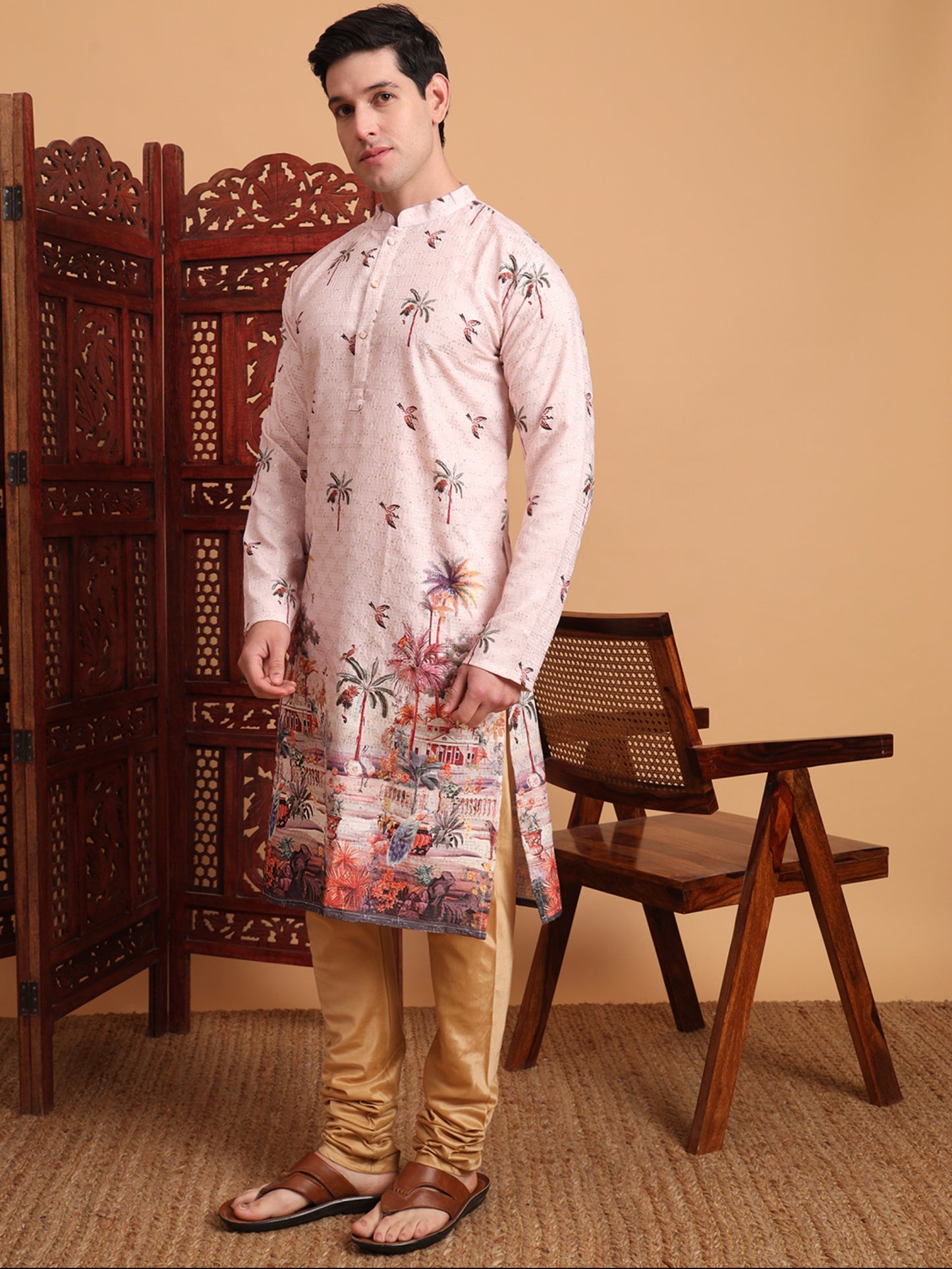 Himmelblaues Kurta mit Spiegelstickerei und Dupatta