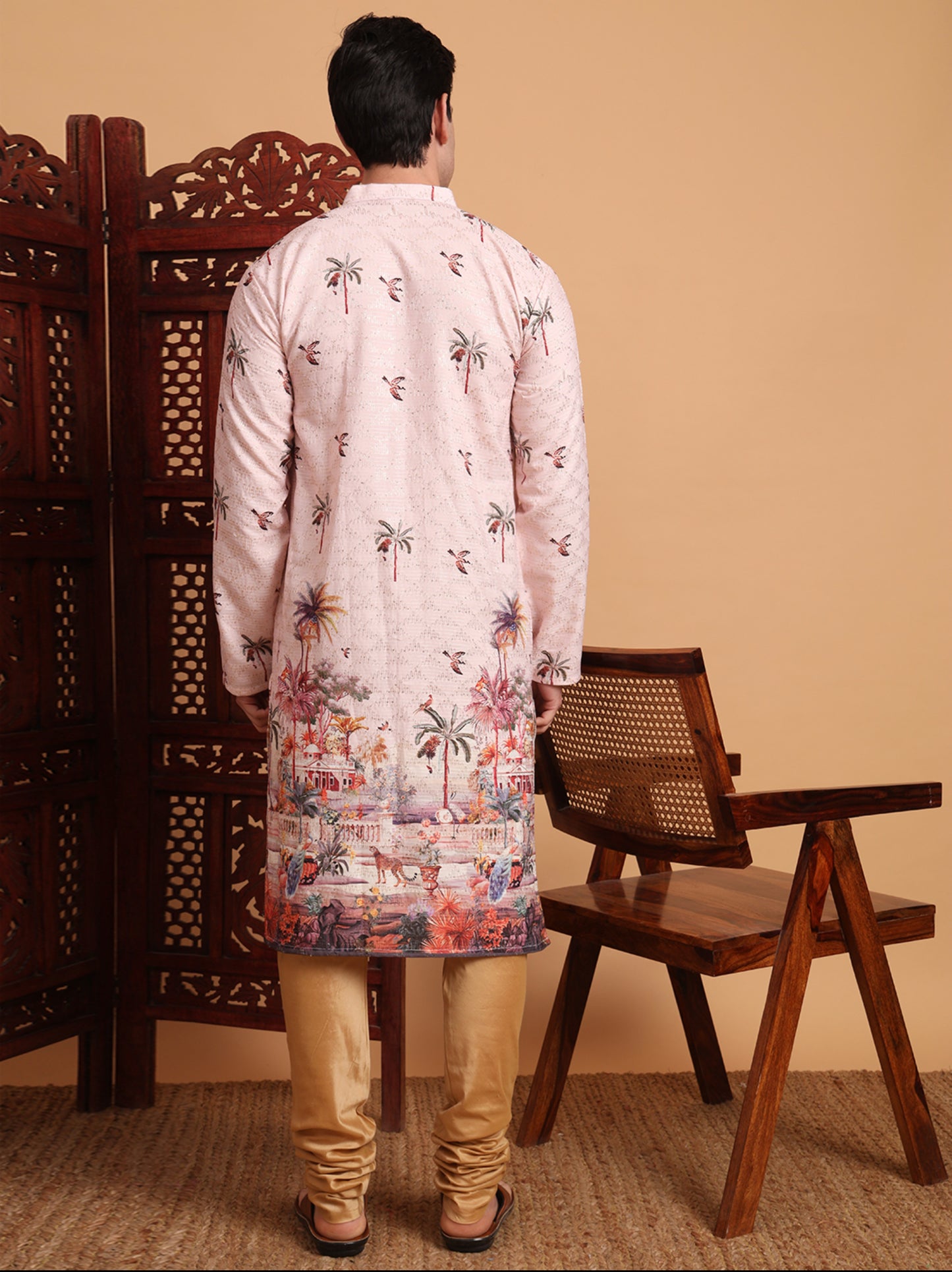 Himmelblaues Kurta mit Spiegelstickerei und Dupatta