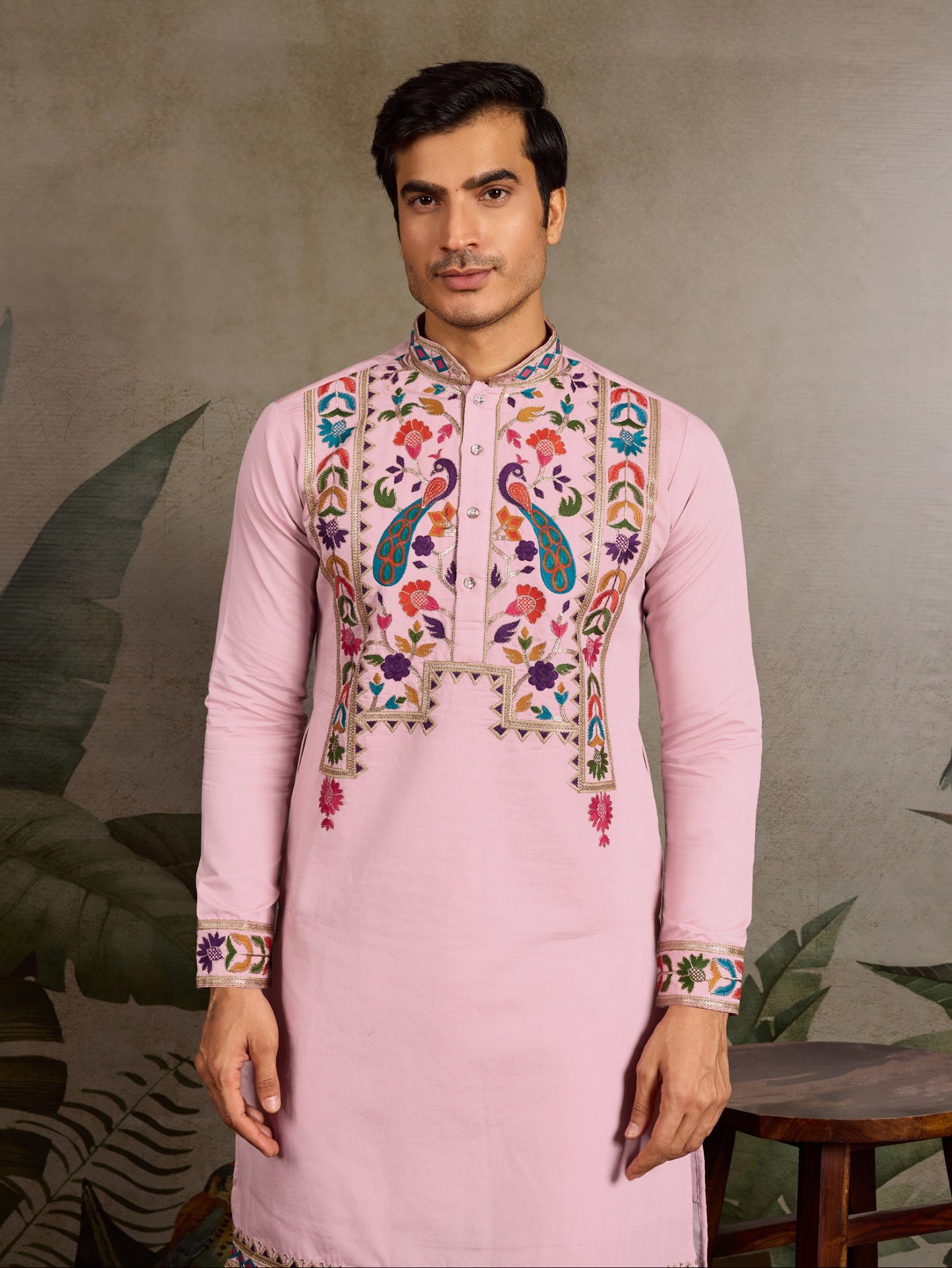 Himmelblaues Kurta mit Spiegelstickerei und Dupatta
