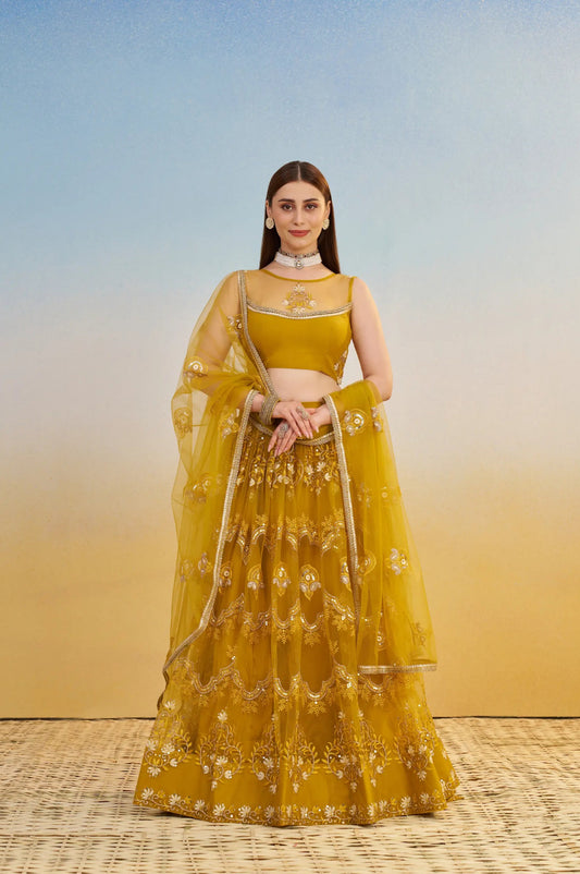 Lehenga Jaune Clair en tulle avec broderies et sequins brillants festif COLLECTION LARA