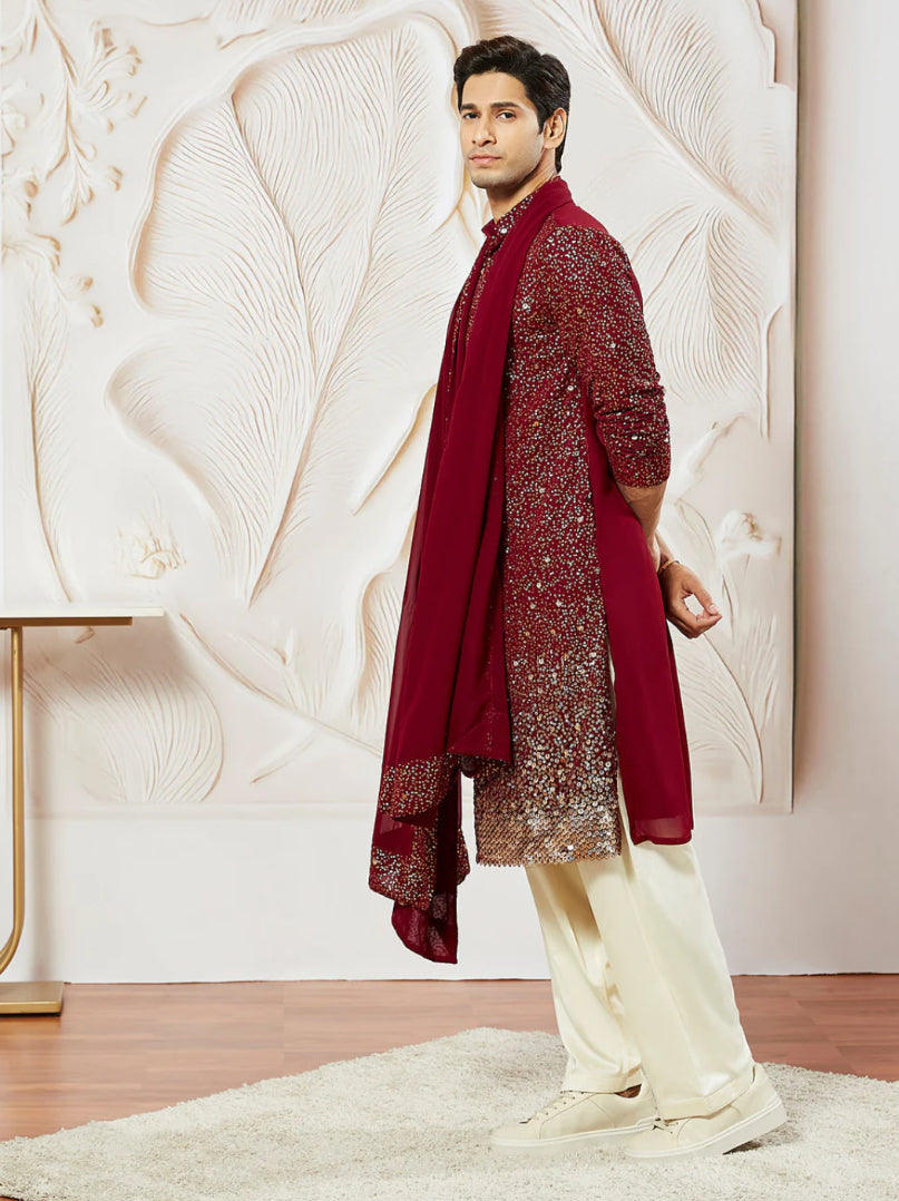 Kurta Pantalon Patiala Rouge Bordeaux en Georgette avec Dupatta COLLECTION YUVRAJ