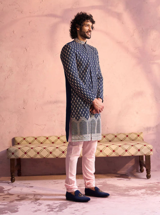 Ensemble Homme 3 pièces Sherwani bleu marine en georgette brodé avec pantalon rose clair