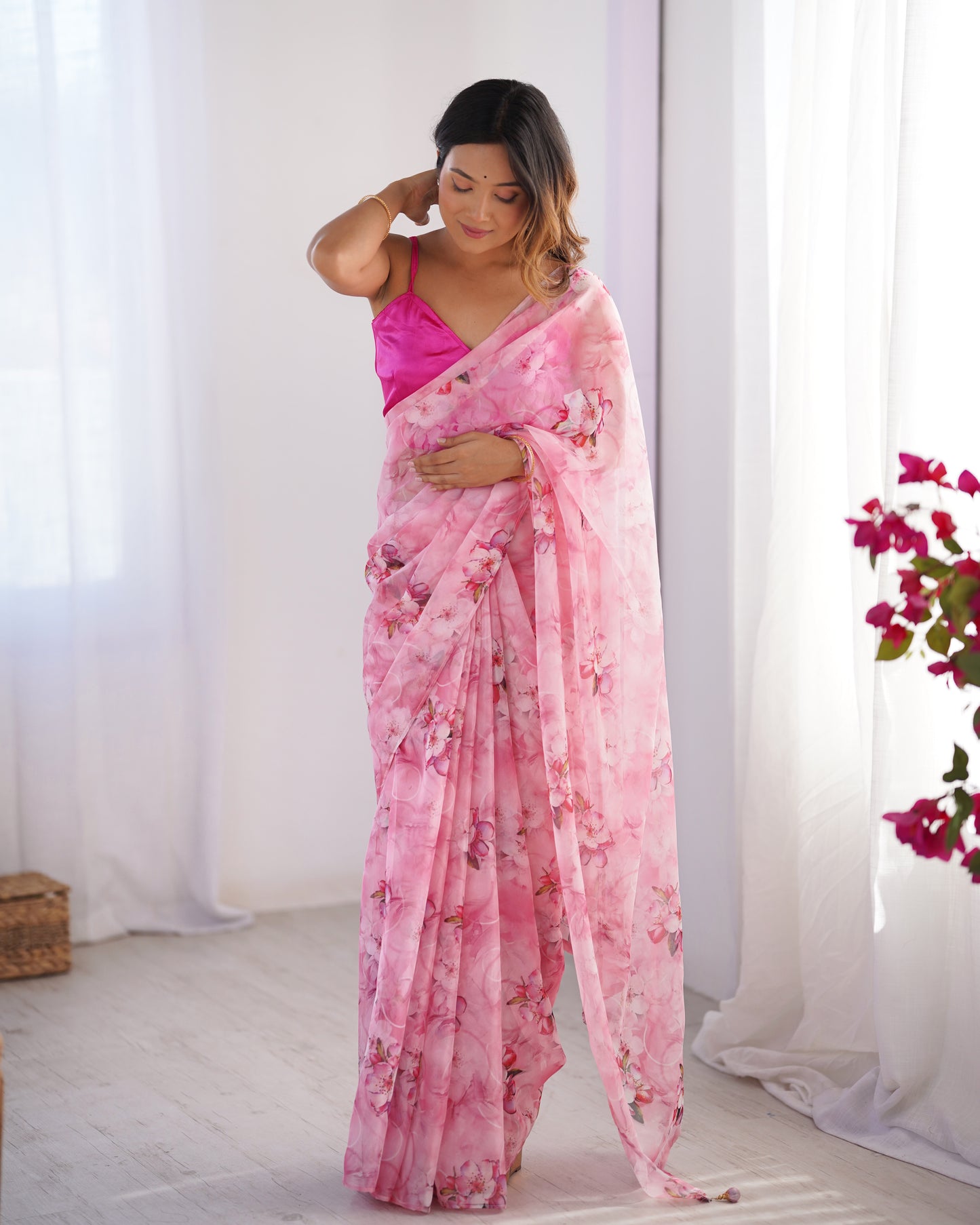 Sari moderne rose deux tons fleuri COLLECTION ALANA