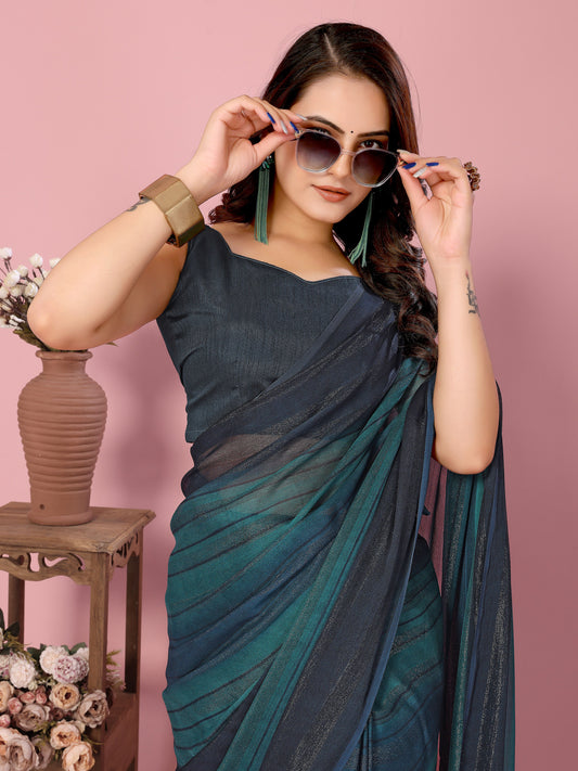 Sari prêt-à-porter bleu turquoise et foncé arc-en-ciel en soie avec motifs brillants