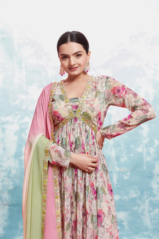 Ensemble salwar imprimé et brodé rose clair