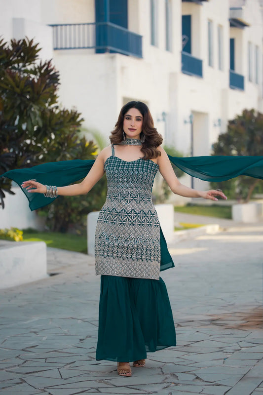 Salwar kameez bleu canard en georgette avec broderie à sequins