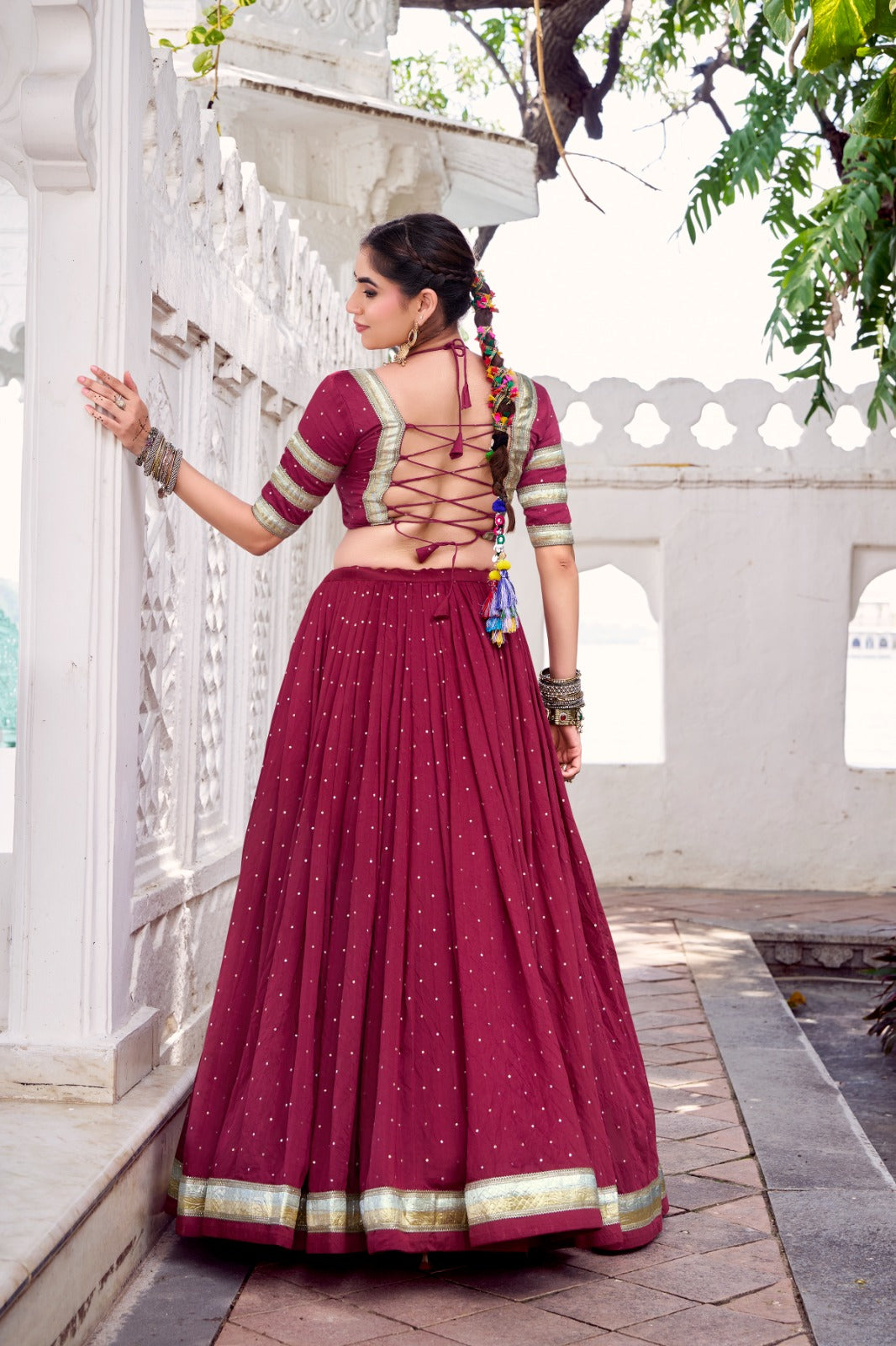 Lehenga de Navratri Chanderi JULLY rouge bordeau