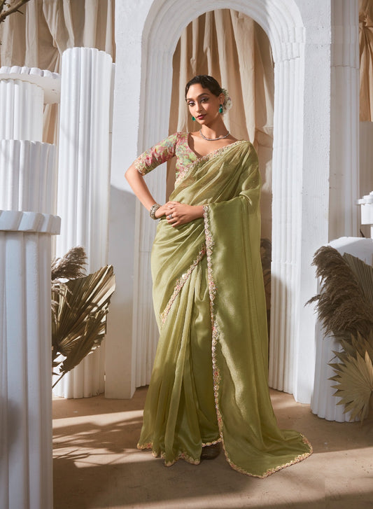 Sari moderne vert pistache et rose clair en tissu fantaisie et dentelle COLLECTION KANIKA