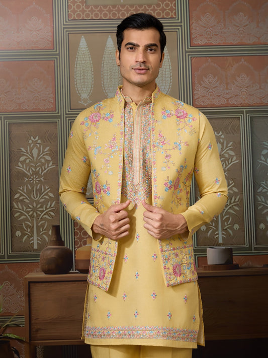 Ensemble Kurta Homme Veste Koti jaune clair avec broderies fleurs COLLECTION VINNY