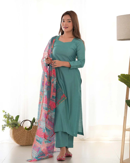 Salwar suit droit en viscose bleu scarabée avec dupatta imprimé floral multicolore