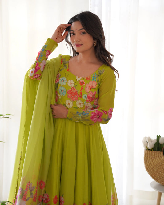 Robe longue en organza vert Liril à imprimé floral multicolore avec dupatta