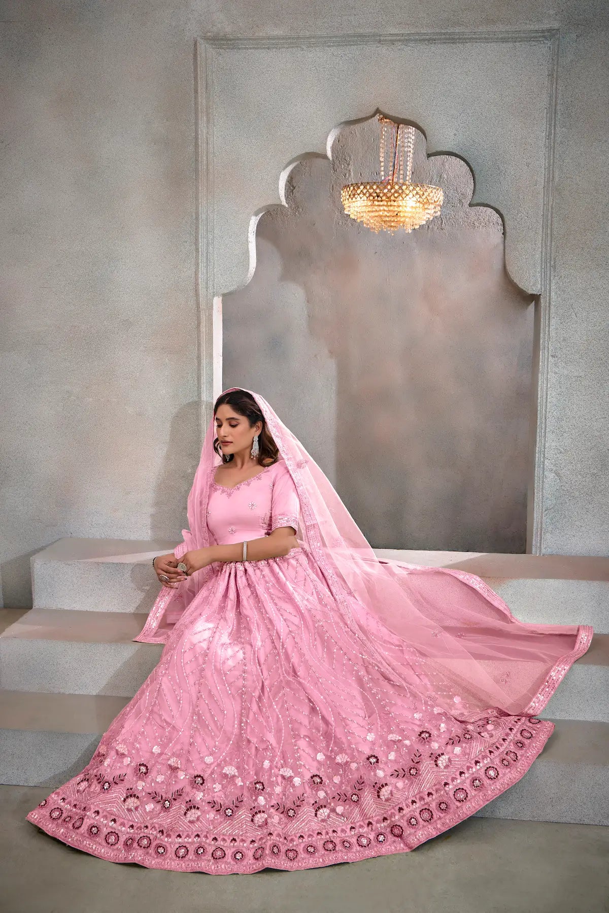 Lehenga Choli Rose Poudré en Tulle | Broderies de Fils et Sequins