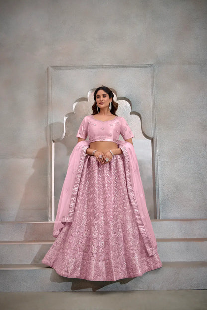 Lehenga Choli Rose clair en Tulle avec Broderies au Fil et Sequins