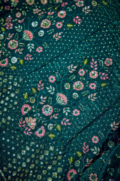 Lehenga Choli en filet vert sarcelle avec broderie au fil et sequins