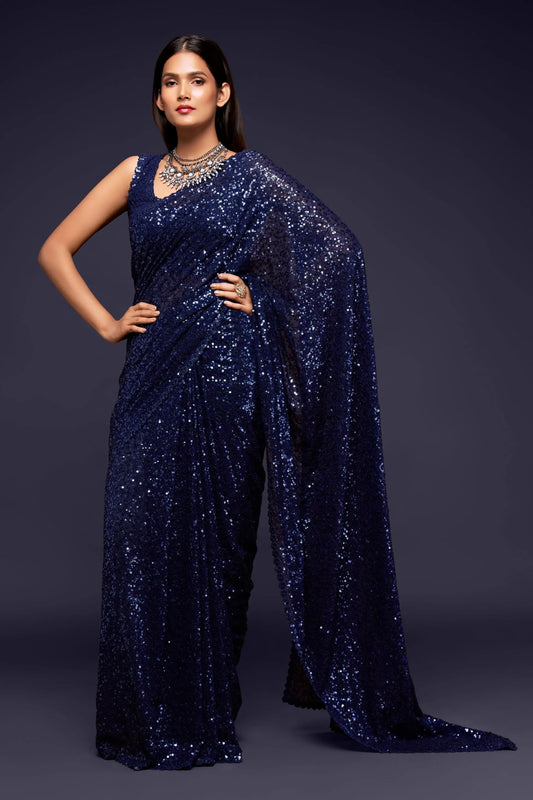 Marineblauer Georgette-Sari mit Fadenstickerei und mehreren Pailletten NAYA COLLECTION