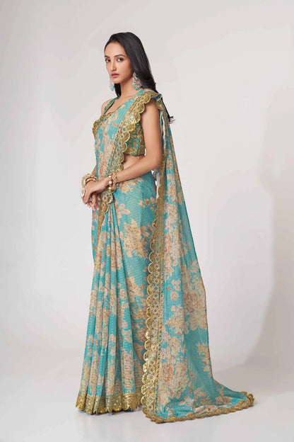 Sari en organza bleu ciel à imprimé floral avec travail de sequins