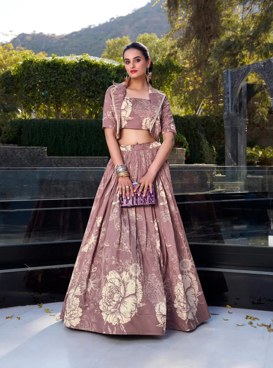Beiges und malvenfarbenes Tussar-Seiden-Lehenga-Choli-Set im indisch-westlichen Stil mit Blumenmuster