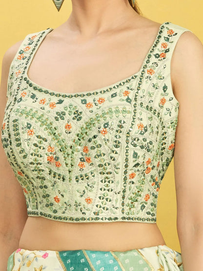 Lehenga vert pin avec imprimé numérique et broderie en fil, zari, sequins, ornée de véritables miroirs COLLECTION RHEA