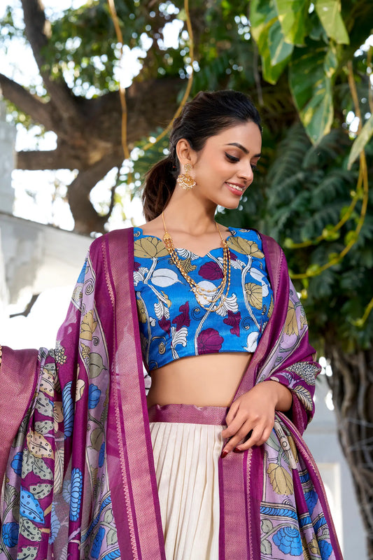 Cremefarbenes Dola-Seiden-Lehenga-Choli mit Kalamkari-Druck