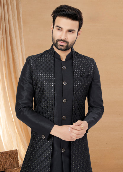 Ensemble Kurta noir avec veste scintillante en soie et viscose pure