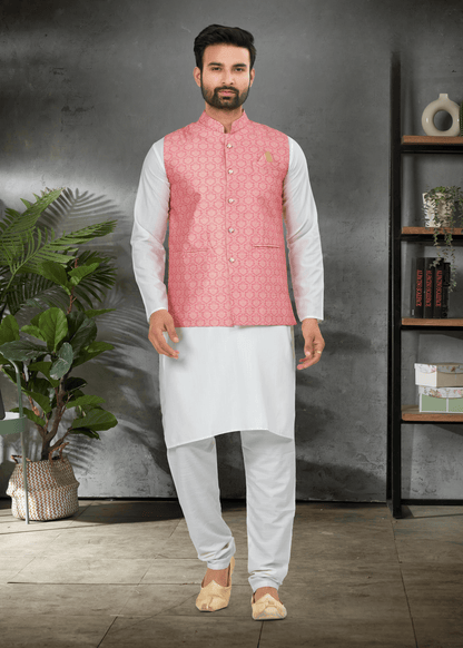 Ensemble Kurta blanc coton épais avec veste Koti rose clair soie imprimé digitale