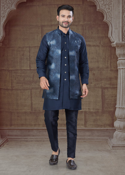 Ensemble Kurta bleu marine avec Veste Ouverte Ton sur Ton à effet