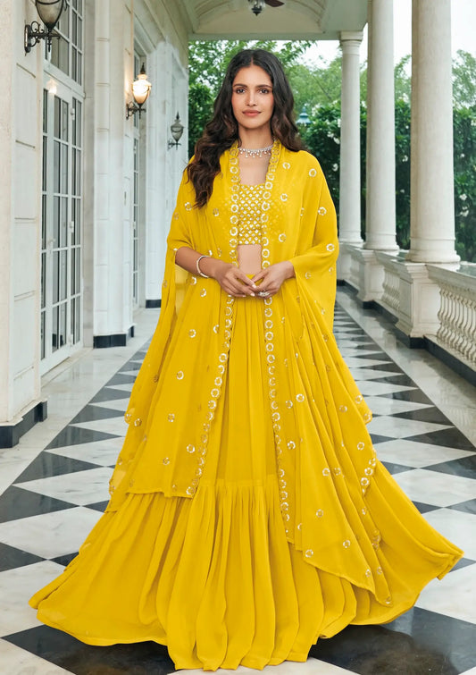 Gelber Georgette-Lehenga-Choli im indo-westlichen Stil mit Fadenstickerei und Pailletten