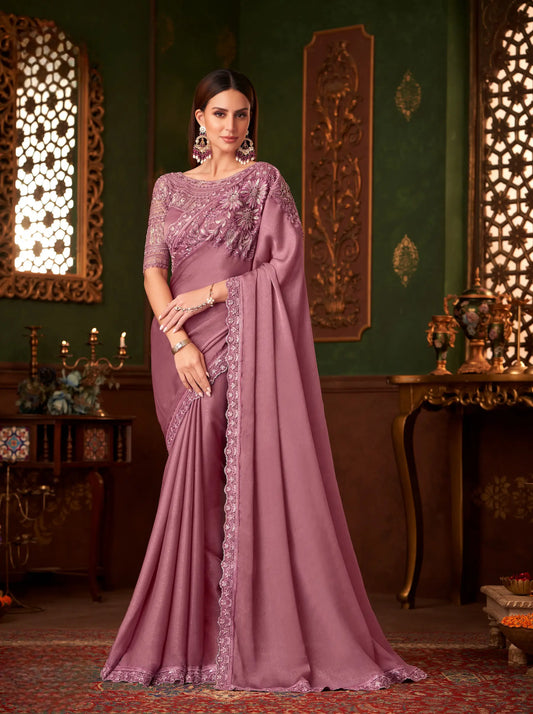 Sari de fête en georgette de soie mauve avec broderie au fil et aux sequins