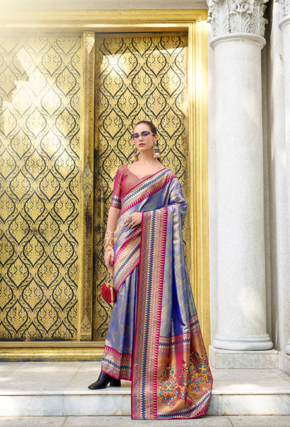Sari en soie raffiné ethnique à bordure contrastée violet bleuté et rose foncé multicolore COLLECTION RADHIKA