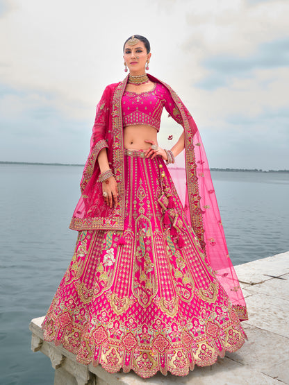 Eleganter rosa-grauer Braut-Lehenga mit Zarkan-Stickerei und Pailletten