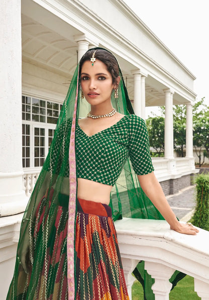 Lehenga Choli en Georgette Vert-Multicolore – Imprimé Numérique et Broderie Fine