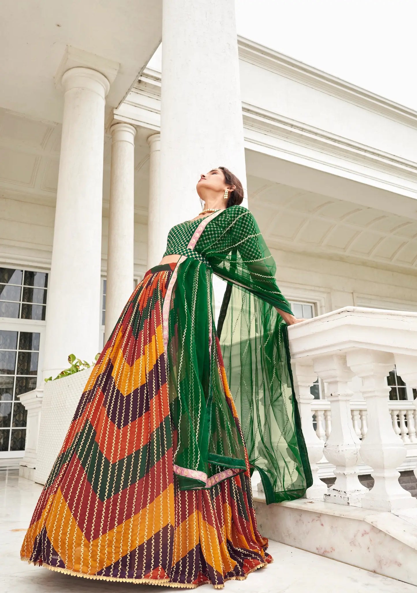 Lehenga Choli en Georgette Vert-Multicolore – Imprimé Numérique et Broderie Fine