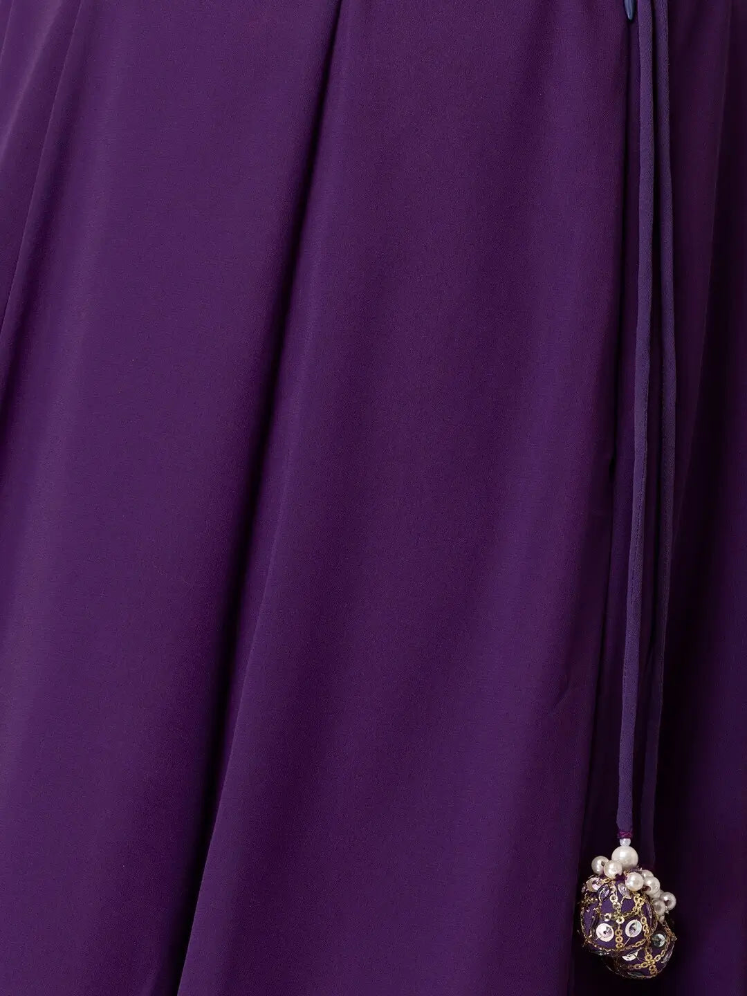 Lehenga fancy en georgette violette avec travail de sequins multiples