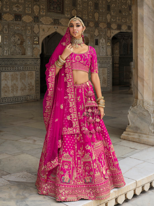 Lehenga de mariée rose fuschia ARPITA avec détails de broderies dorées